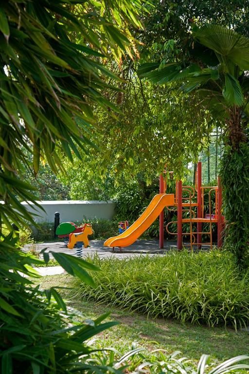 Royale Chulan Серембан  Экстерьер фото Playground in the park